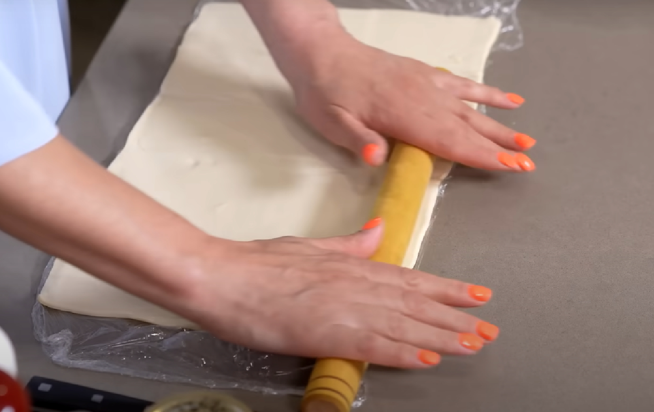 Рулетики з шинкою та капустою: рецепт поживного перекусу від Тетяни Літвінової